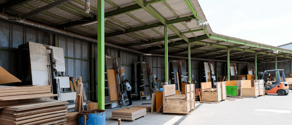 加工場現場の風景